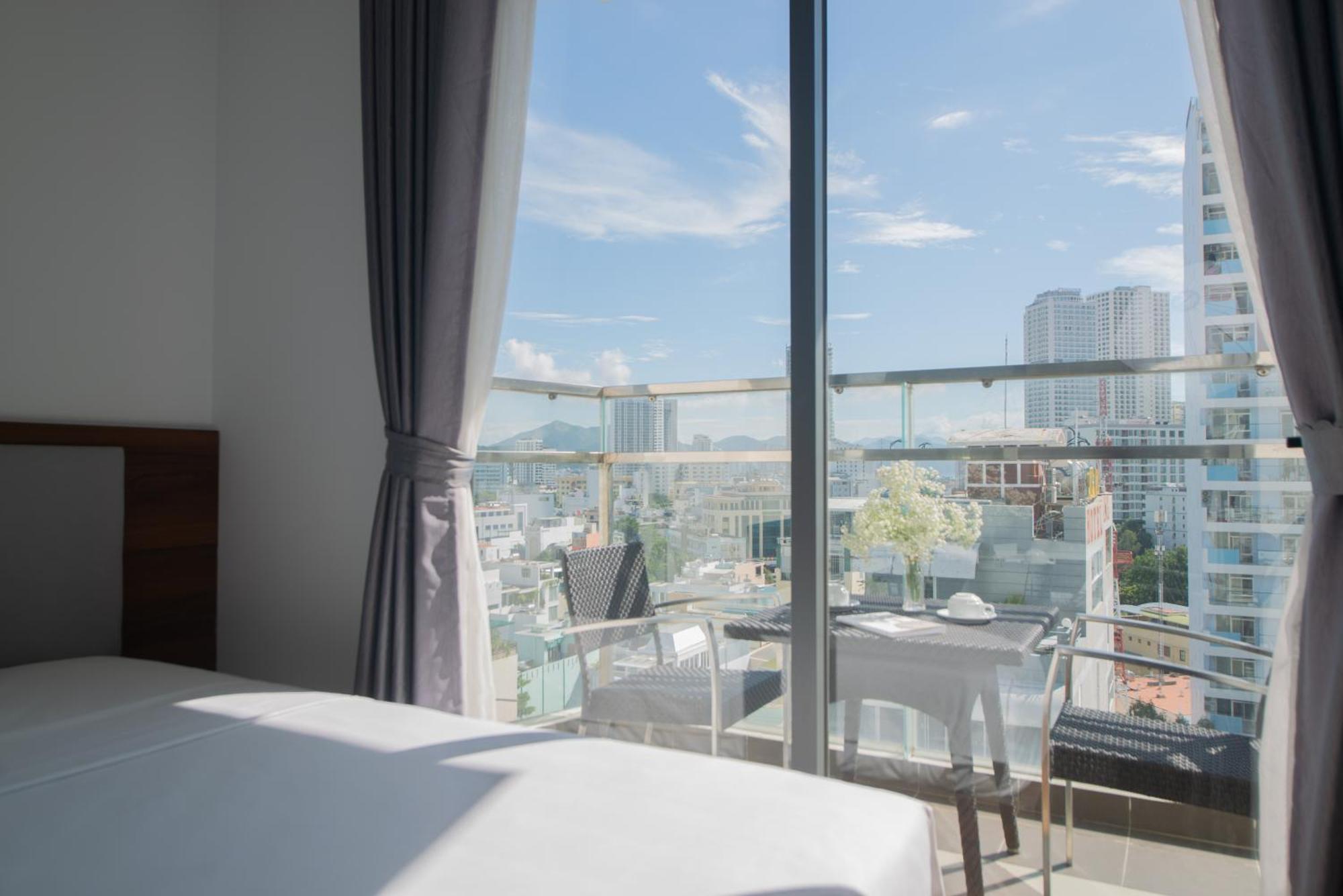Goldcoast Hotel Nha Trang Exterior photo