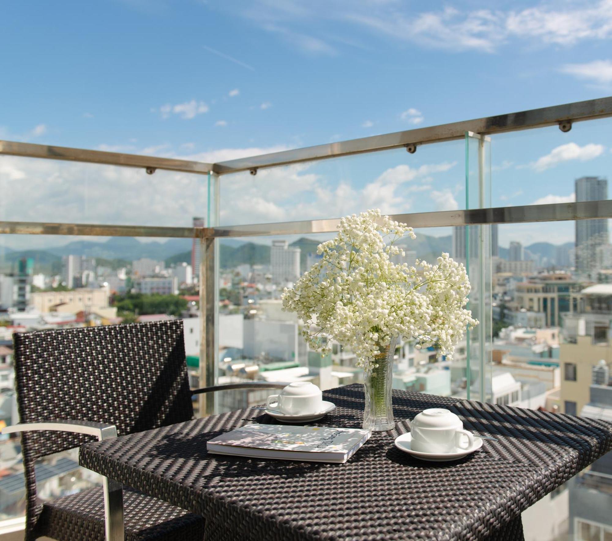 Goldcoast Hotel Nha Trang Exterior photo