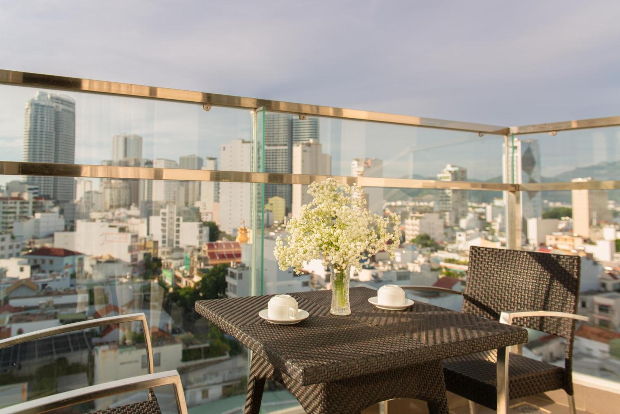 Goldcoast Hotel Nha Trang Exterior photo